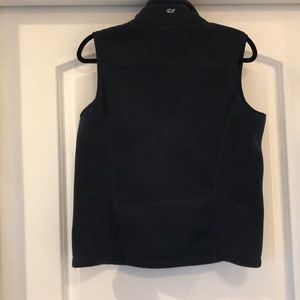 Vineyard Vines Jackets & Coats - Navy Vineyard Vines Vest with pink trim Vineyard Vines Jackets & Coats - Navy Vineyard Vines Vest with pink trim